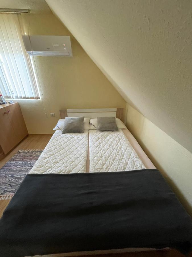 Mira Kucko Apartment Oreglak Ngoại thất bức ảnh