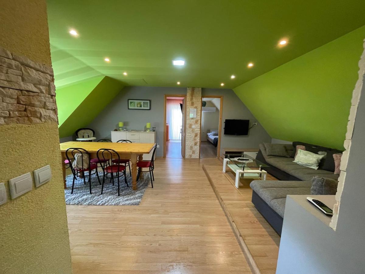 Mira Kucko Apartment Oreglak Ngoại thất bức ảnh